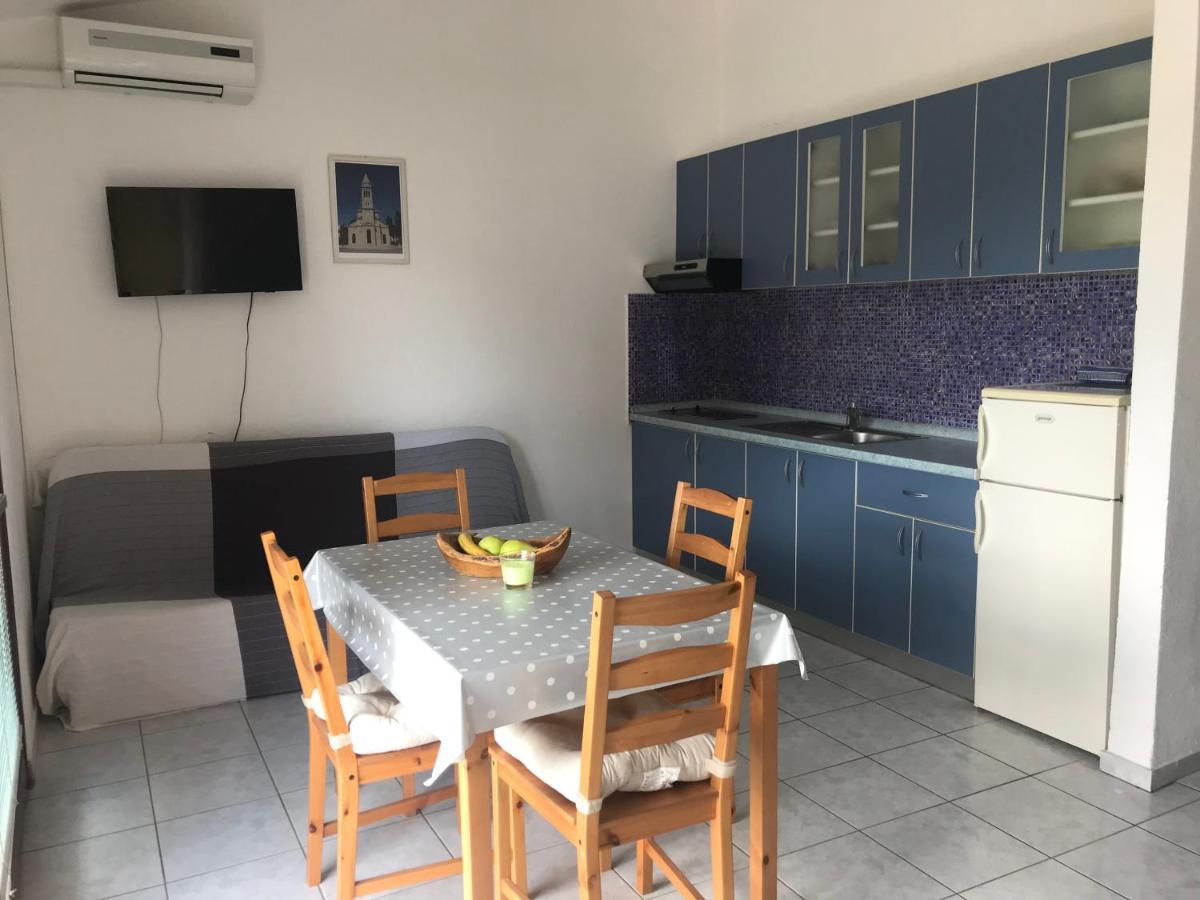 Apartmani Vilma Pakostane Exterior photo